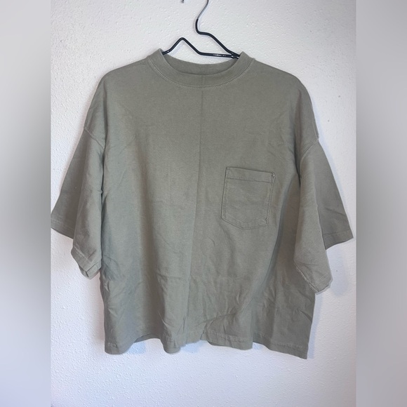 Eddie Bauer Men's Sage Green Fishing Tee - Picture 2 of 4